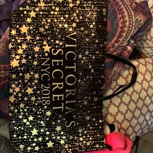 Victoria’s secret tote bag